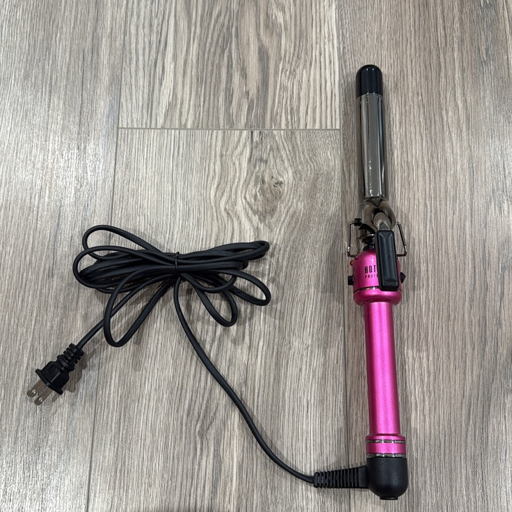 Hot Tools Titanium 1” Curling Iron